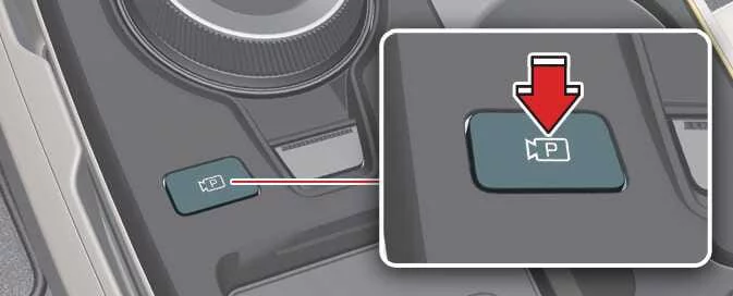 Kia EV6 Smart Exit preparation screen displayed before exit maneuver