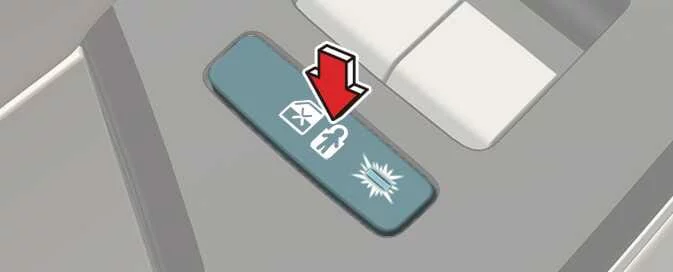 Kia EV6 electronic child safety lock activated during Safe Exit Assist operation